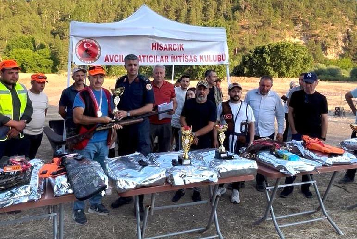 Hisarcık\'ta Atış Yarışması Coşkusu