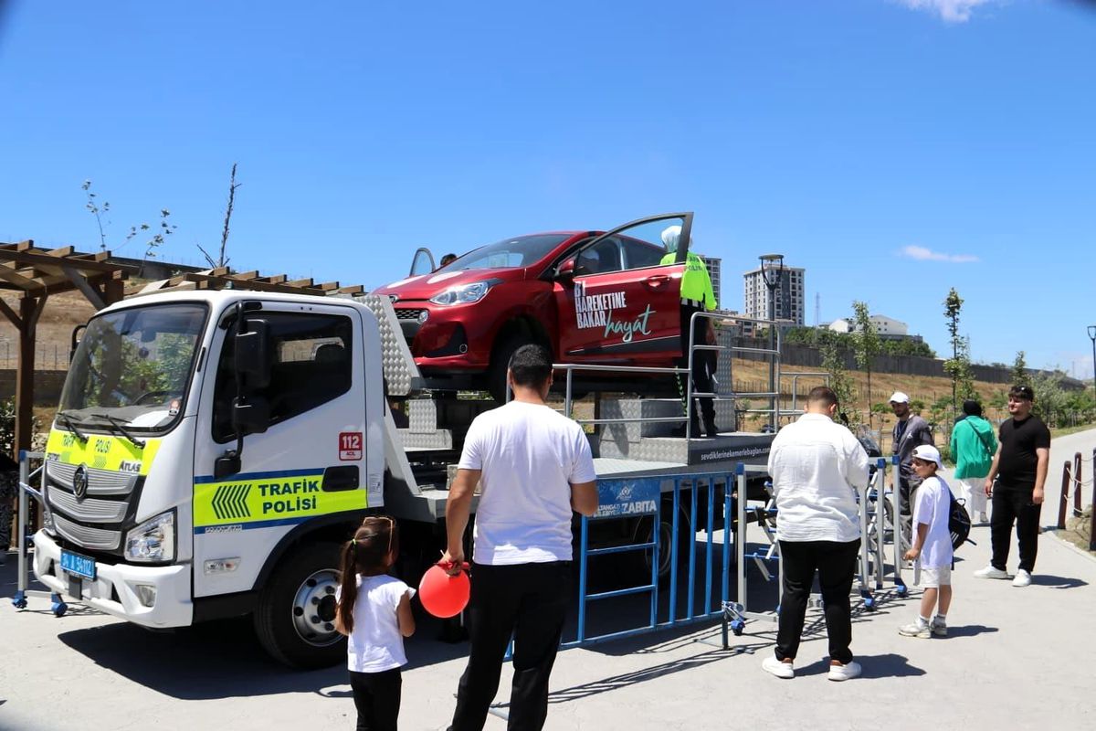 Trafik Güvenliği İçin Emniyet Kemeri Etkinliği