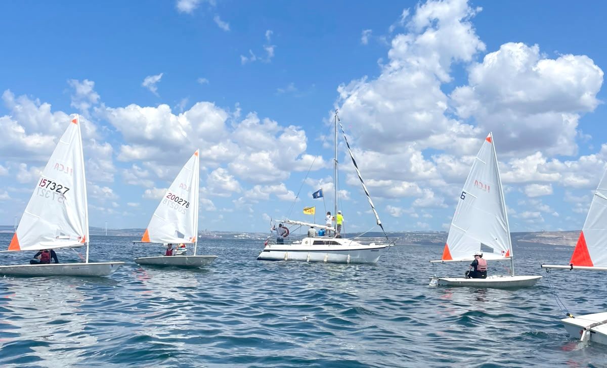 Karam&uuml;rsel Yelken Yarışları Yapıldı