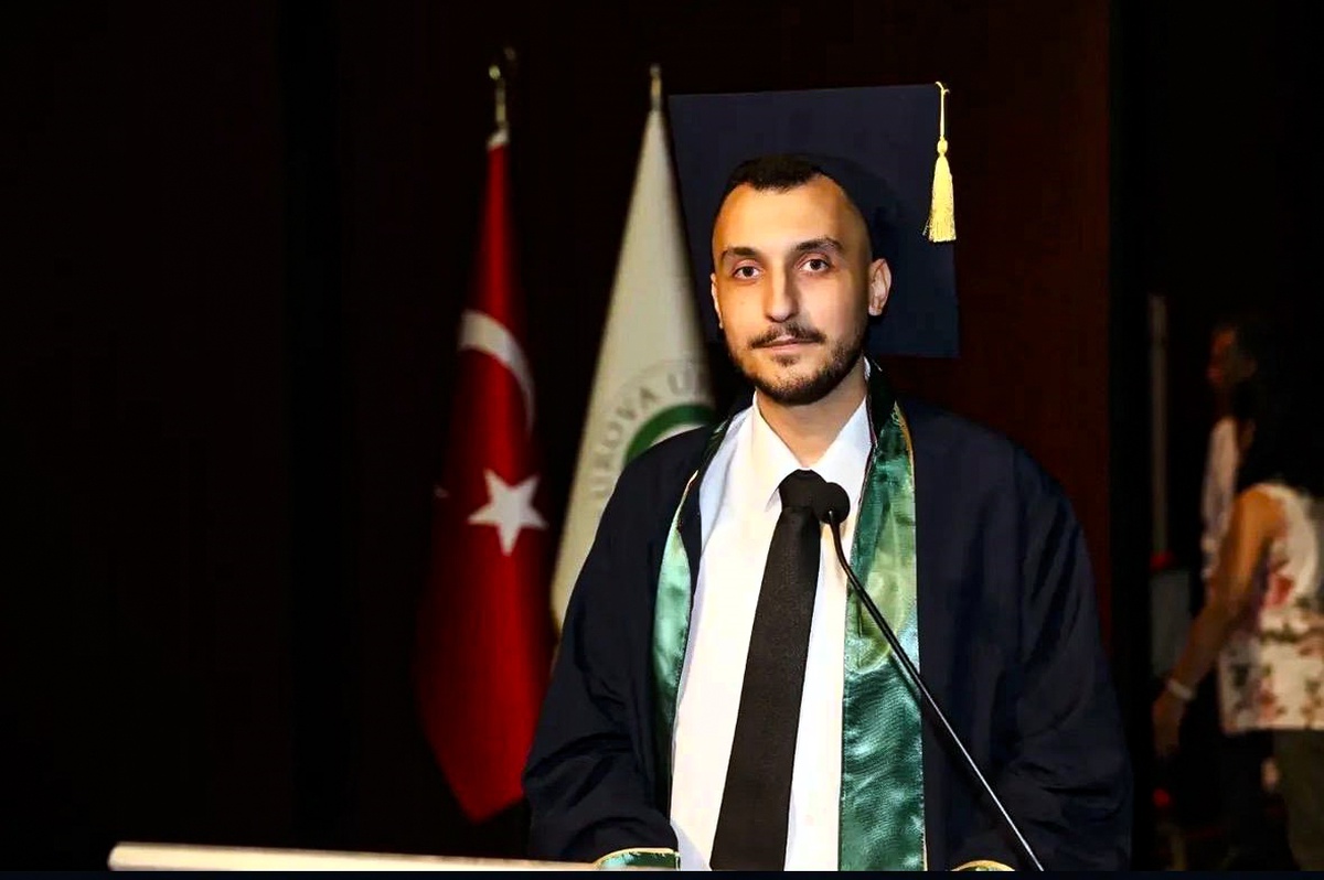 Kazadan Sonra Birincilikle Mezun Oldu
