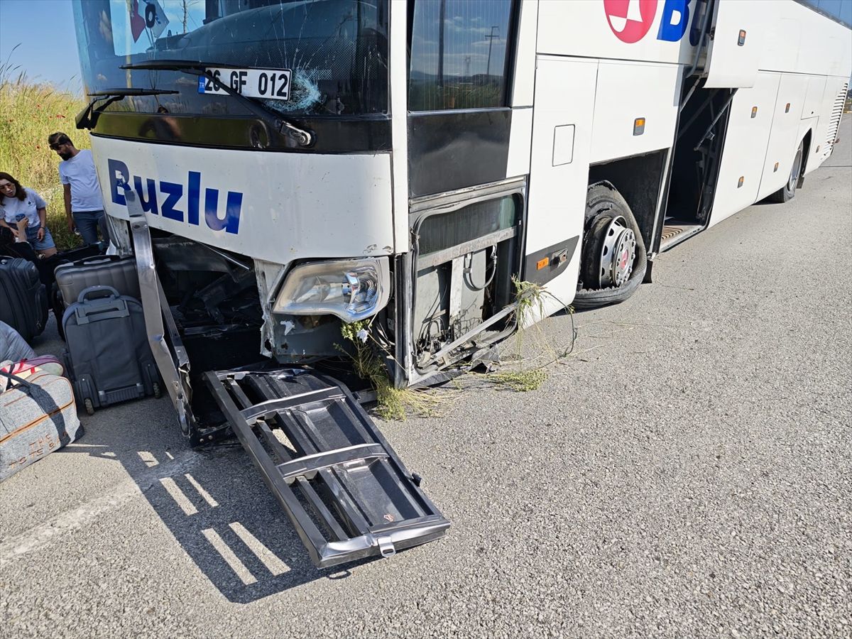 Altıntaş\'ta Elektrikli Motor Sürücüsü Hayatını Kaybetti