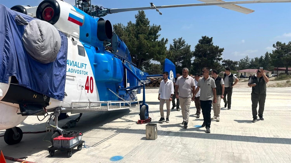 Mersin Orman Müdürü Yangın Ekiplerini İnceledi