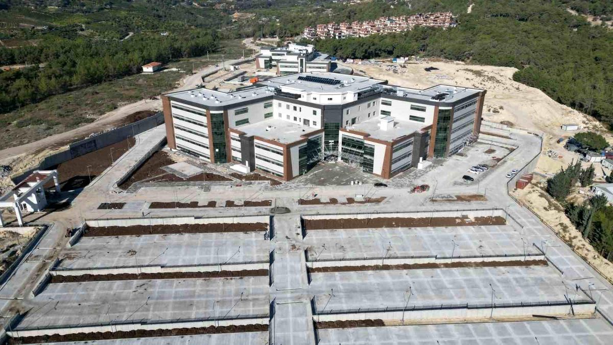 Mezitli Devlet Hastanesi 2026\'da Açılıyor