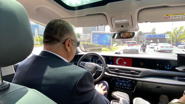 NATO Zirvesi’nde Togg Limuzinler Hizmette