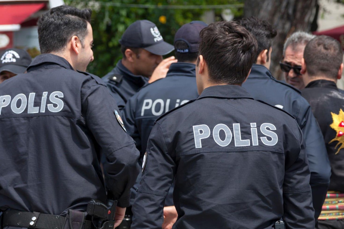 NATO Zirvesi için düğmeye basıldı! Polis üniformalarında dikkat çeken değişiklik