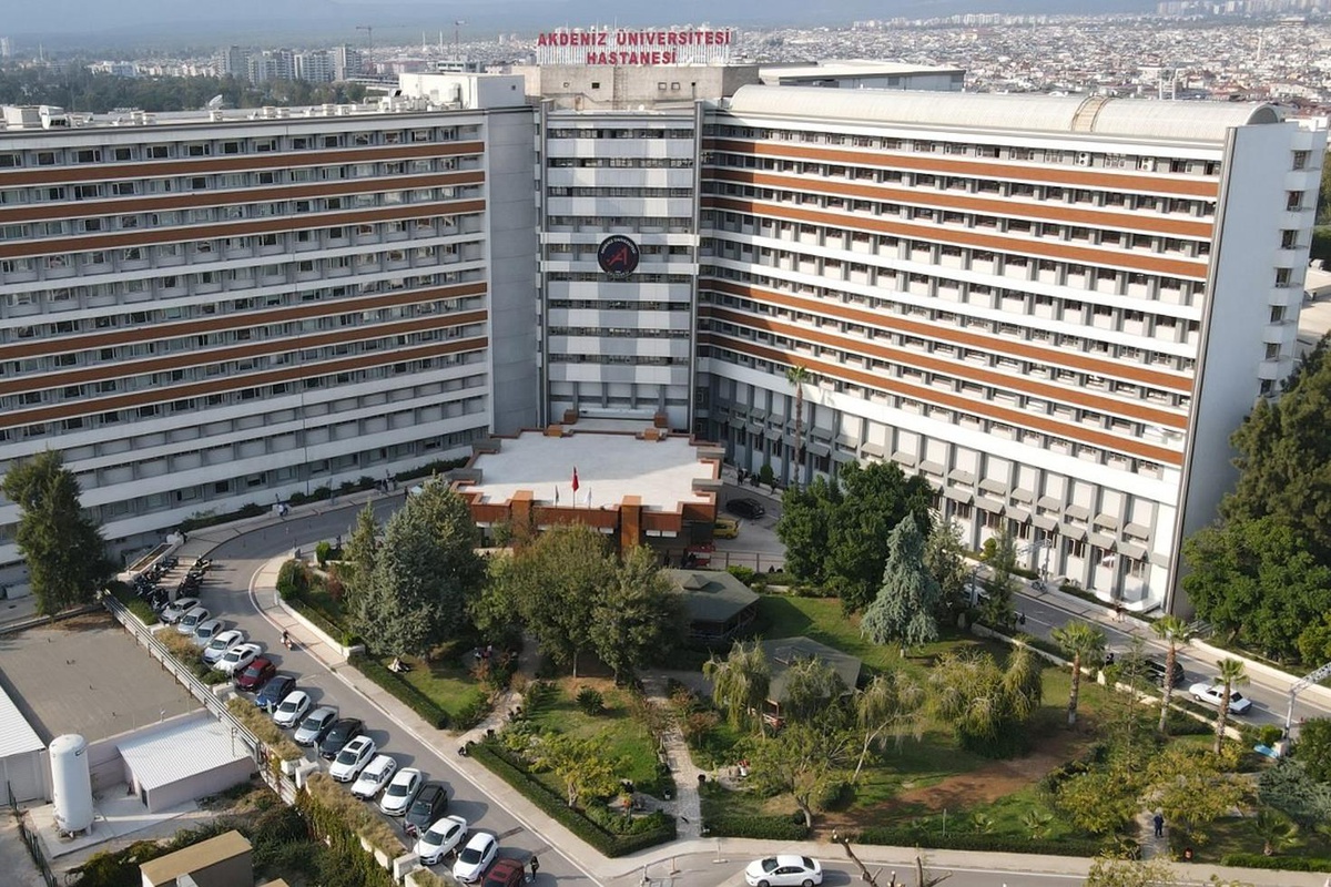 Akademisyen Akdeniz Üniversitesi doktorlarını dolandırdı! 1 milyon dolandırılan cerrah var