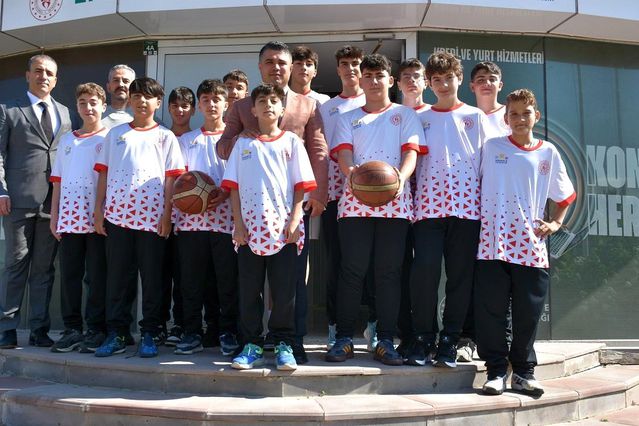 Erzurum Basketbol Takımı Ordu’ya Uğurlandı