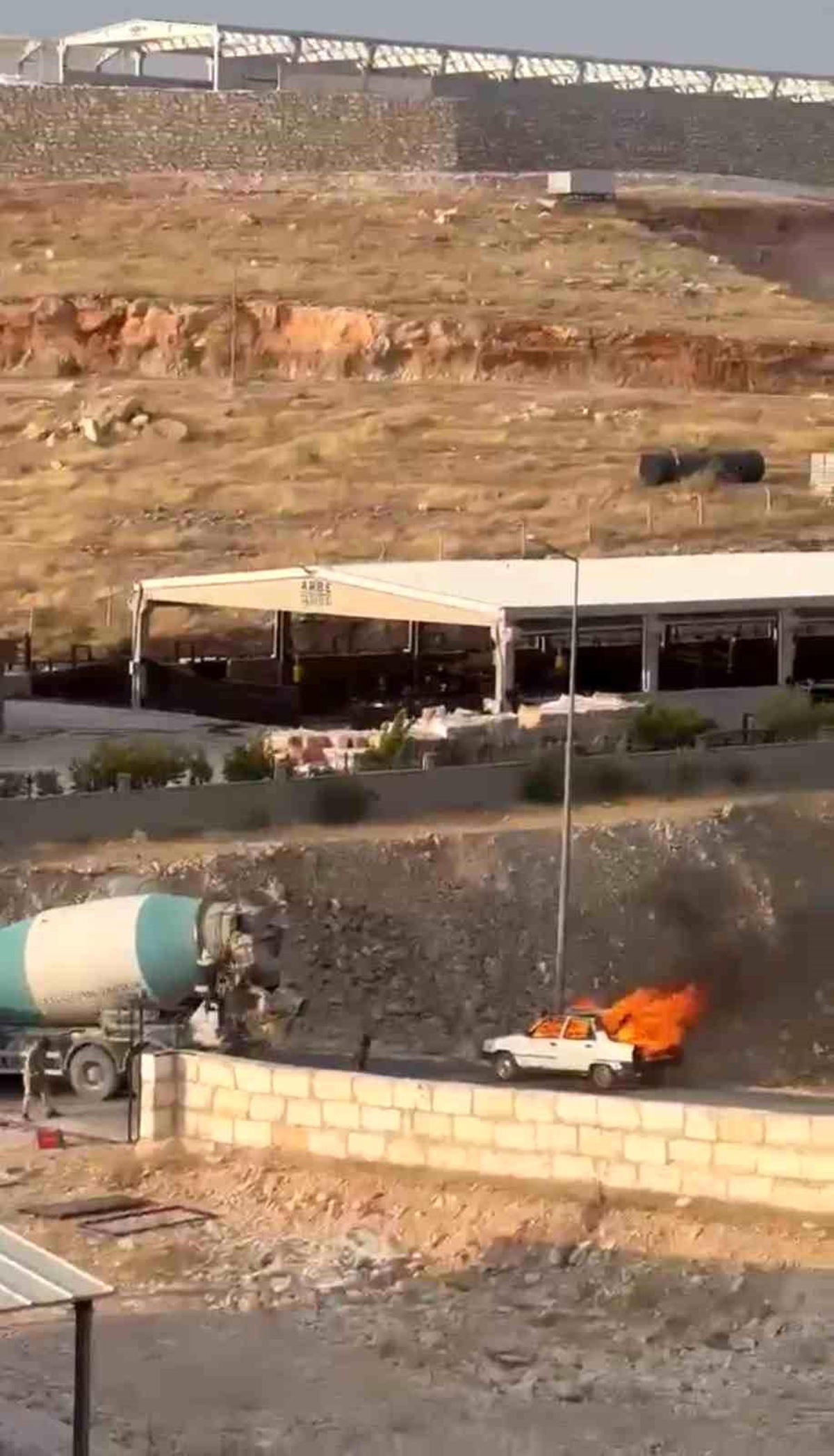 Şanlıurfa\'da Otomobil Yangını