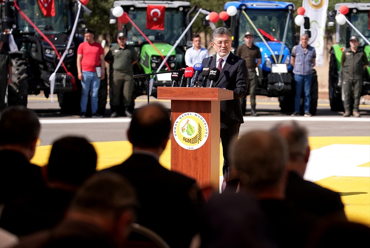 Uşak\'ta Orman Yangınlarıyla Mücadele Töreni