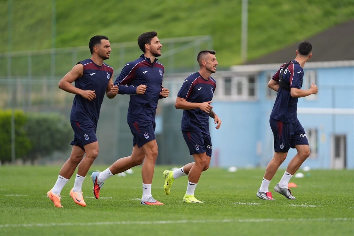 Trabzonspor Hazırlık Kampına Başladı