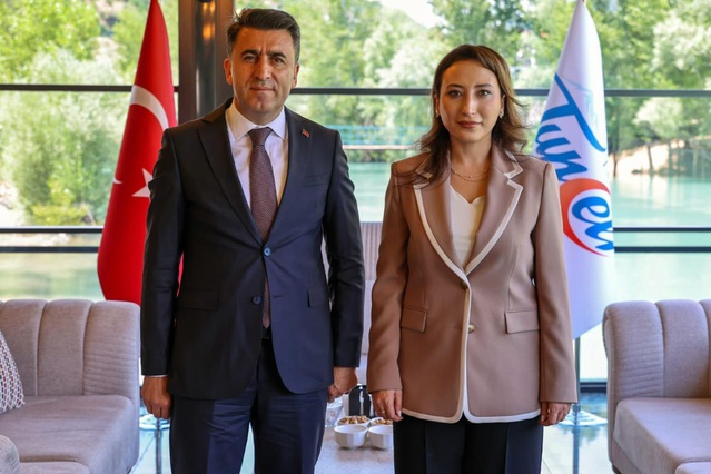 Tunceli’nin ilk kadın kaymakamı göreve başladı