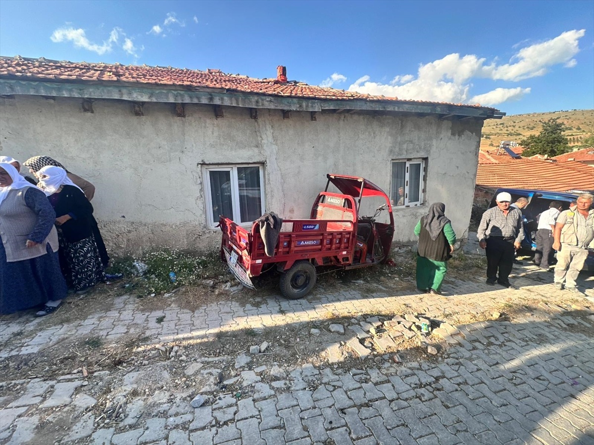 Yozgat\'ta Elektrikli Motosiklet Kazası