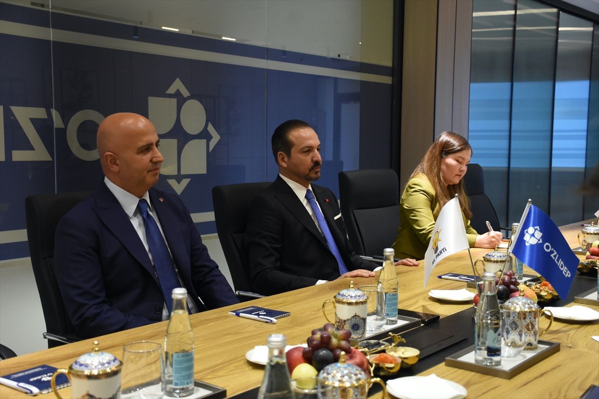 AK Partili Zorlu, Özbekistan\'da temaslarda bulundu