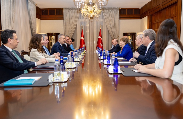 Hakan Fidan, ABD Senatörüleri Kabul Etti