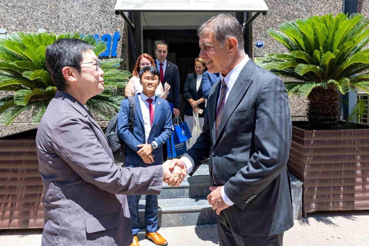 Başkan Tugay\'dan Singapur\'a İEF ve EXPO 2027 daveti