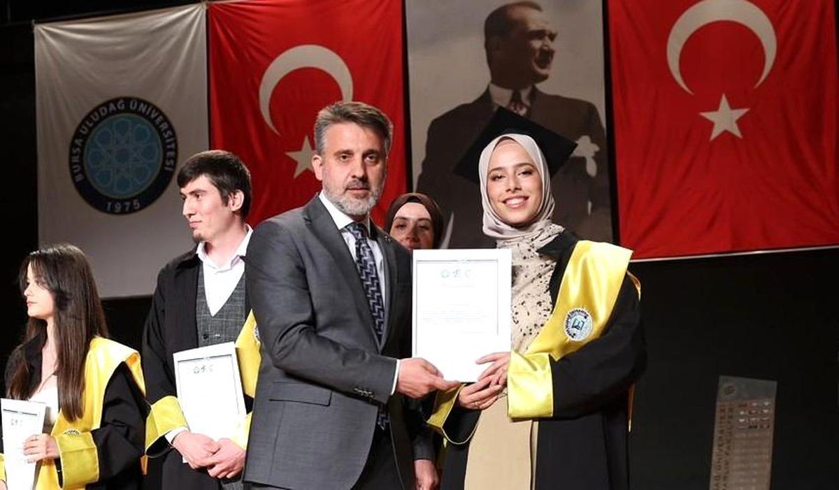 Başkan Vekili Şahin Biba\'dan genç mimarlara tavsiyeler