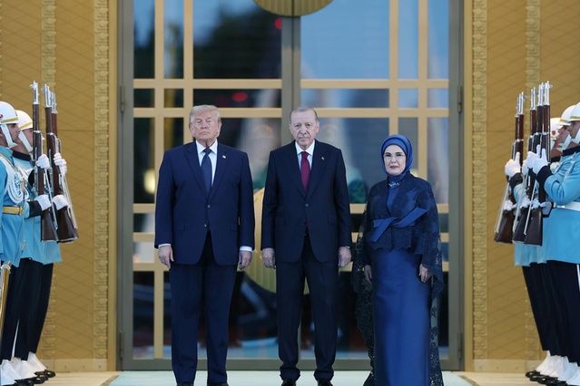 Beştepe’de resepsiyon! Erdoğan çifti, Trump’ı karşıladı
