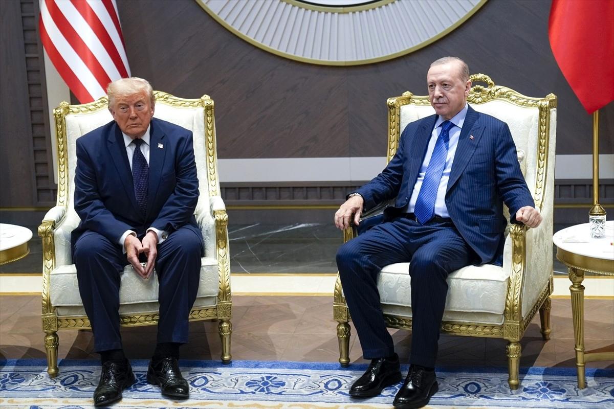 Trump Ankara\'ya geldi, Erdoğan karşıladı