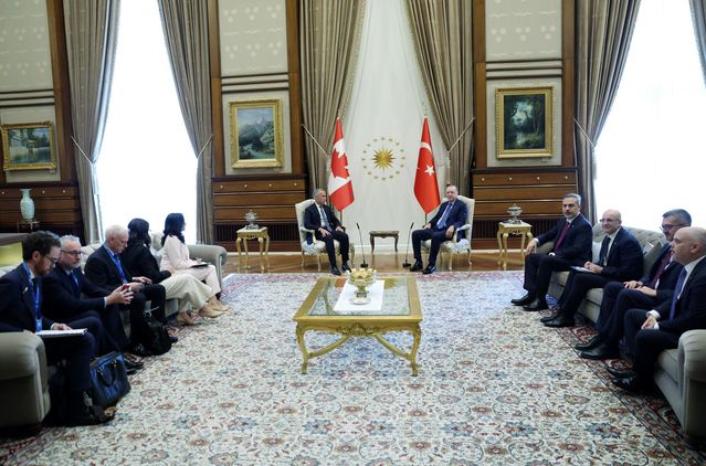Erdoğan ve Carney NATO Zirvesi’nde buluştu