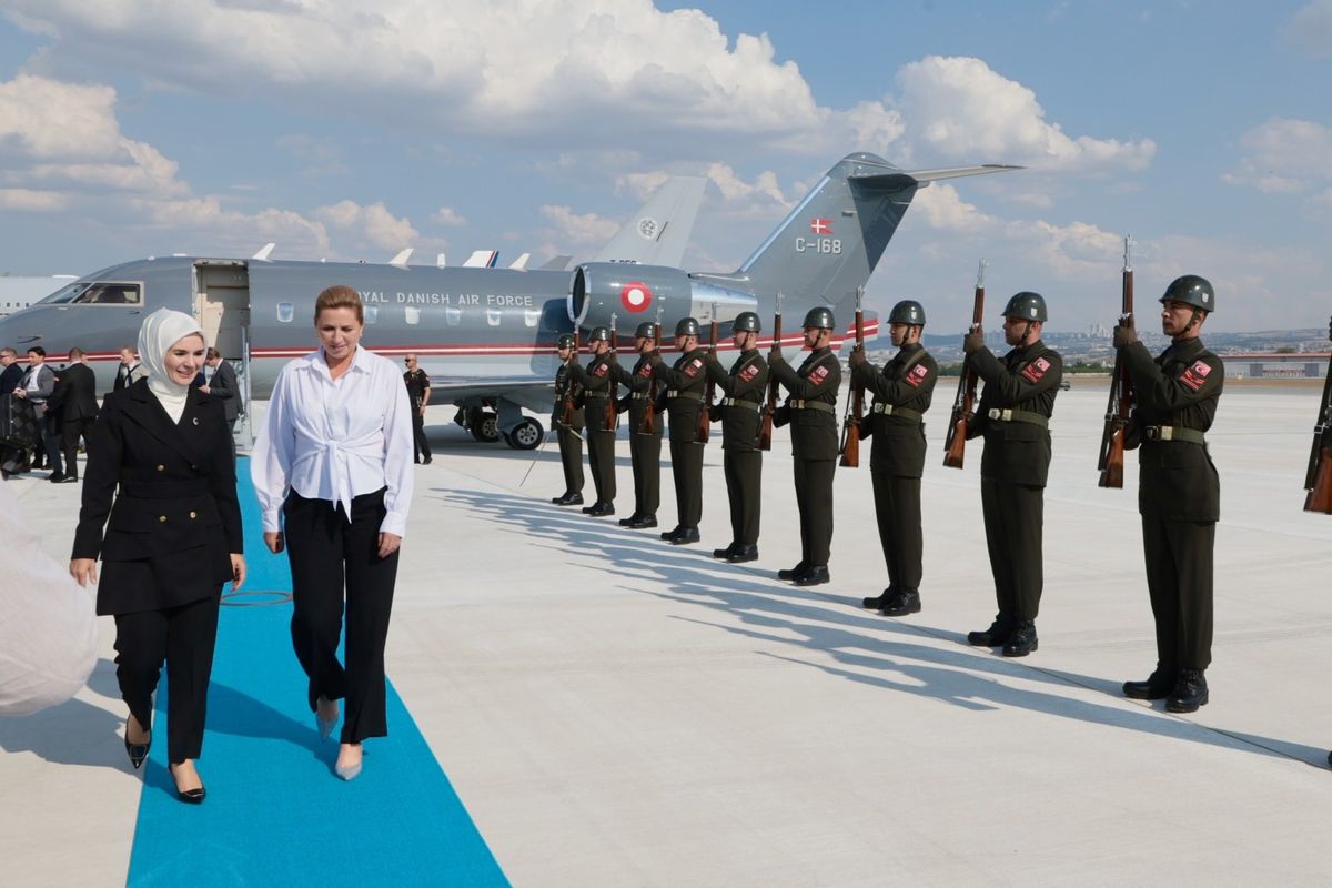 Danimarka Başbakanı NATO Zirvesi İçin Ankara\'da