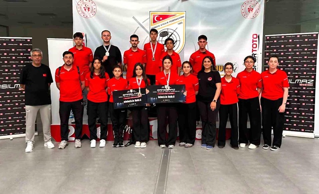 Erzincanlı Sporcular Şampiyonada Parladı