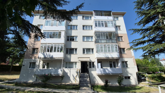 Eskişehir'de 89 yaşındaki kadın 4. kattan düşerek öldü