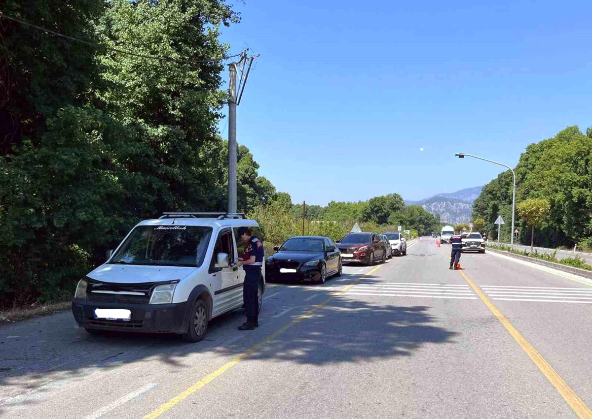 Muğla Jandarması 182 Suçlu Yakaladı