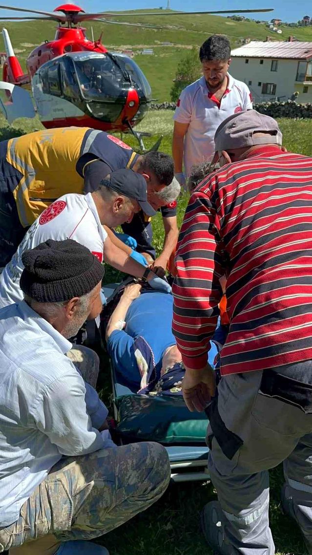 Hava 61 Helikopter Ambulansı Zorlu Coğrafyaya Hizmet Veriyor