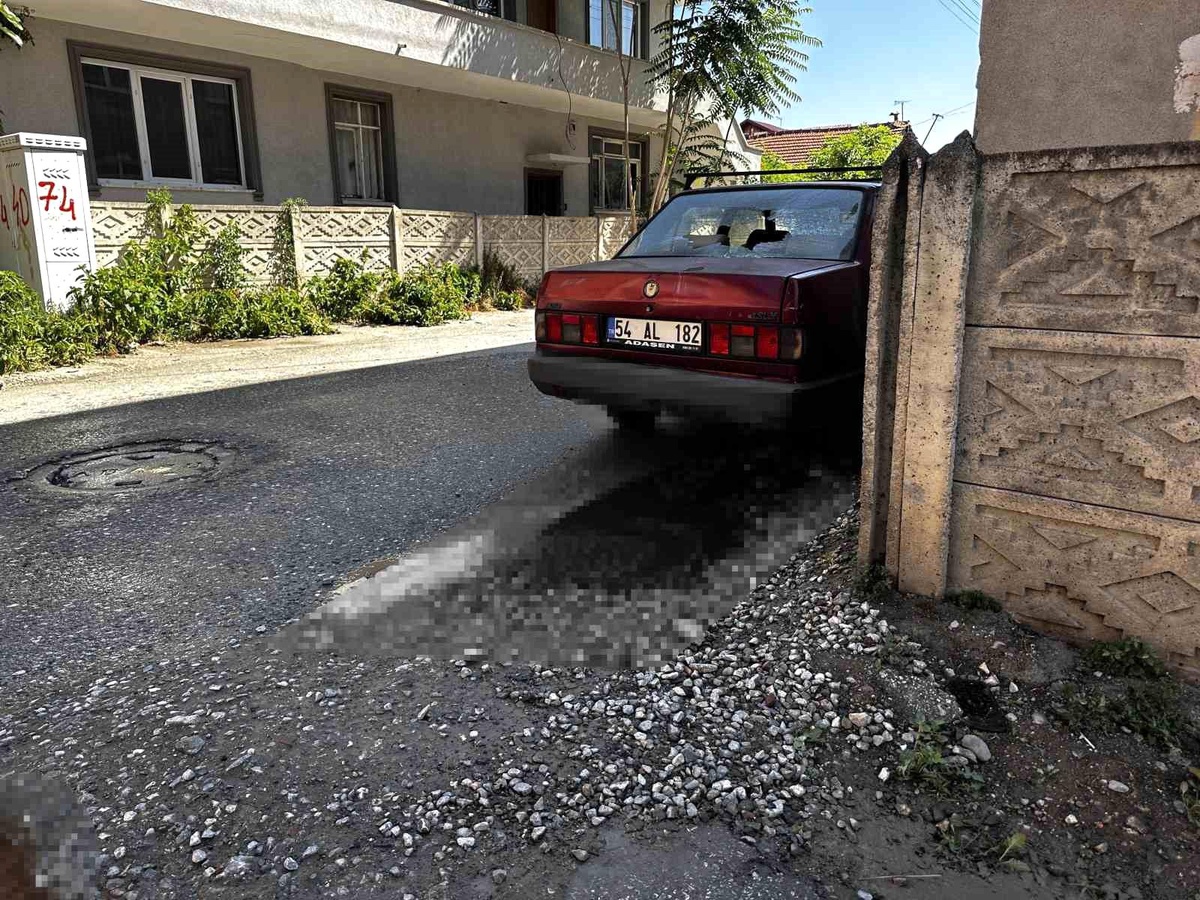 Adapazarı\'nda Silahlı Çatışma: 1 Ölü, 1 Yaralı