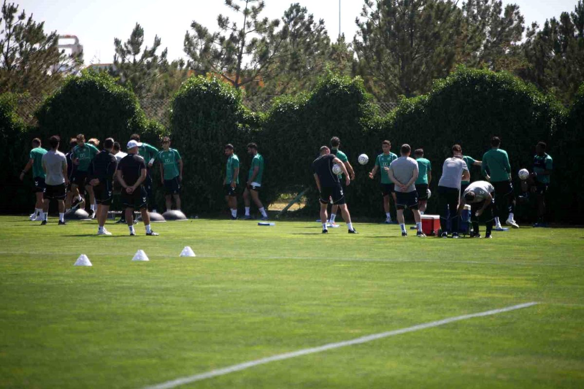 Konyaspor 5 Transfer Yapmayı Planlıyor