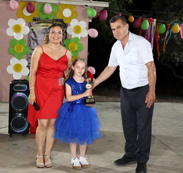 Merve Acar’a Ödül Töreni