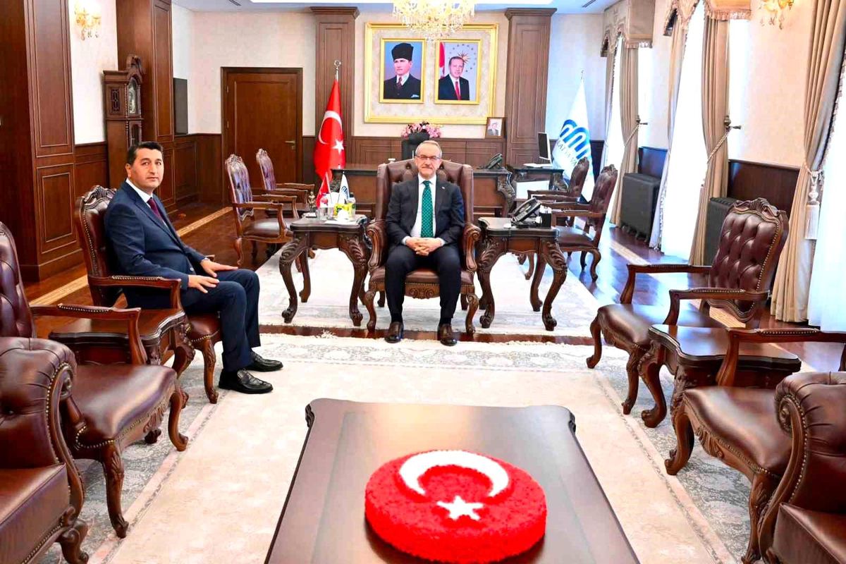 Mahmut Boyraz, Vali Yavuz\'u Ziyaret Etti