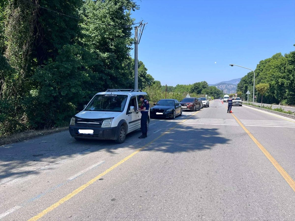 Muğla\'da Kaçakçılık Operasyonu: 33 Gözaltı