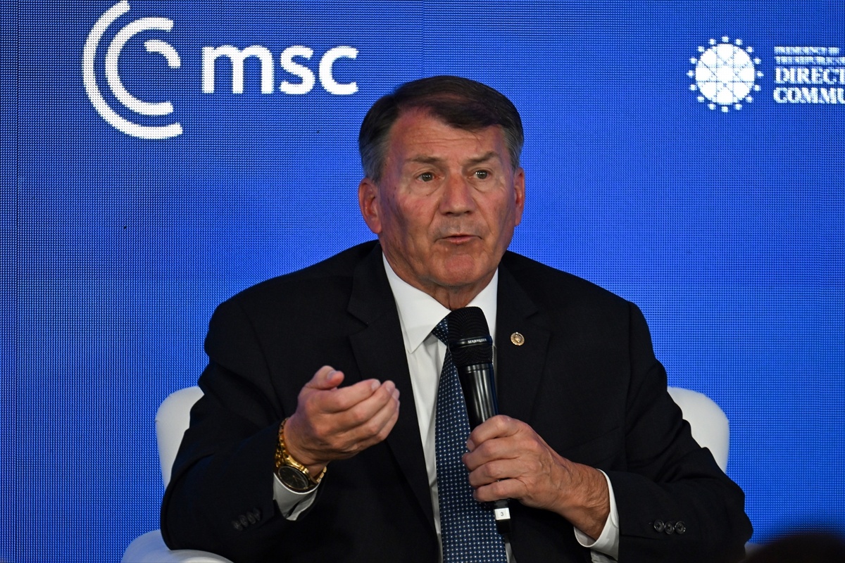NATO Zirvesi Öncesi Ankara\'da Kritik Panel
