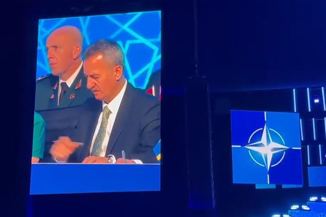 NATO Zirvesi çok hızlı başladı! Türkiye’den 350 milyon dolarlık imza