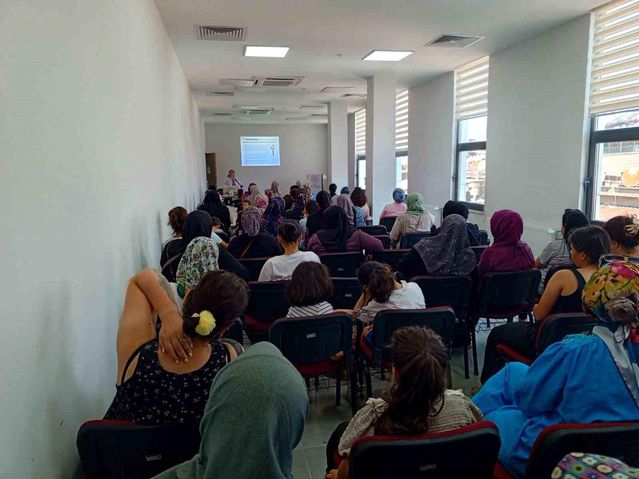 Nazilli’de Kadınlara Eğitim Programı