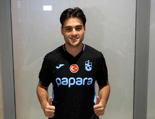 Rekor transfer Aral Şimşir, Trabzonspor için şehre geldi! İşte ilk sözleri