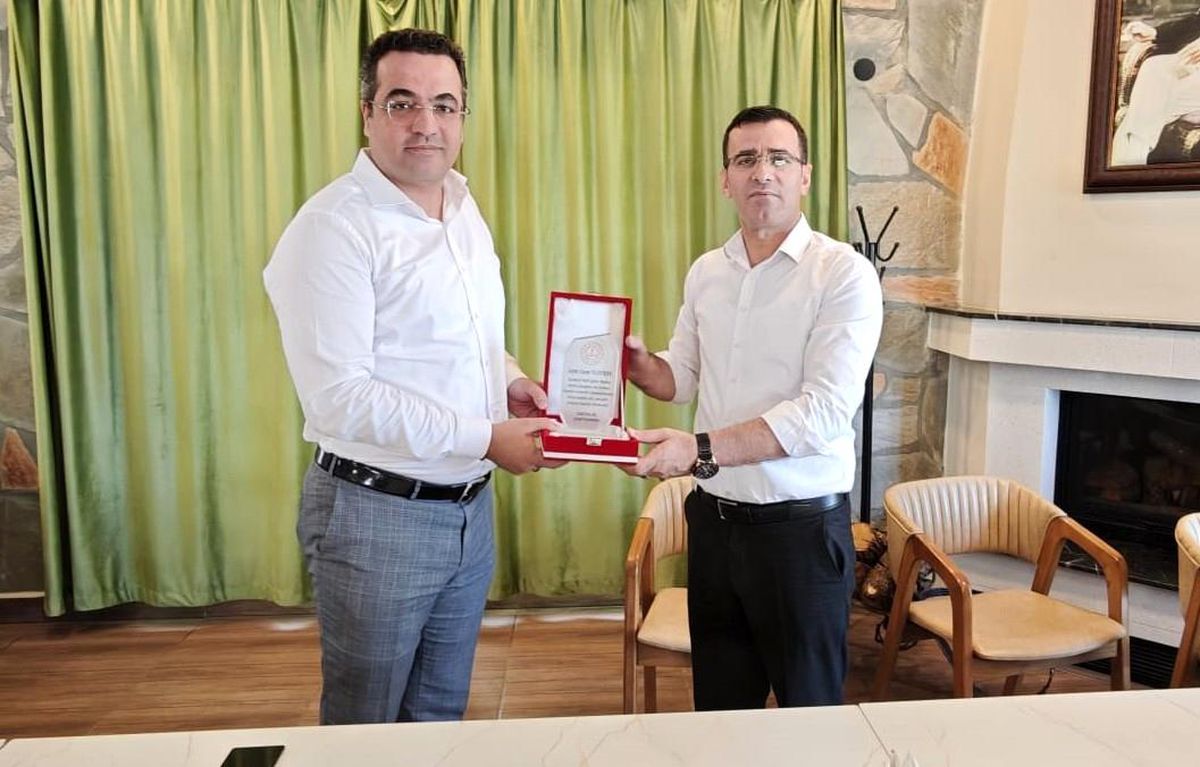 Cezmi Yıldırak\'a Veda Programı