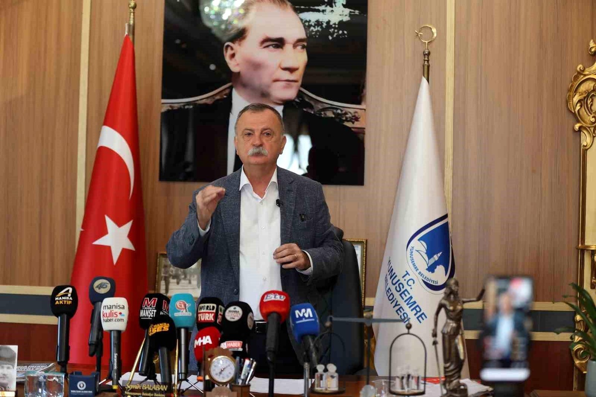 Yunusemre\'ye 4 çok amaçlı salon, 3 çocuk kültür merkezi geliyor