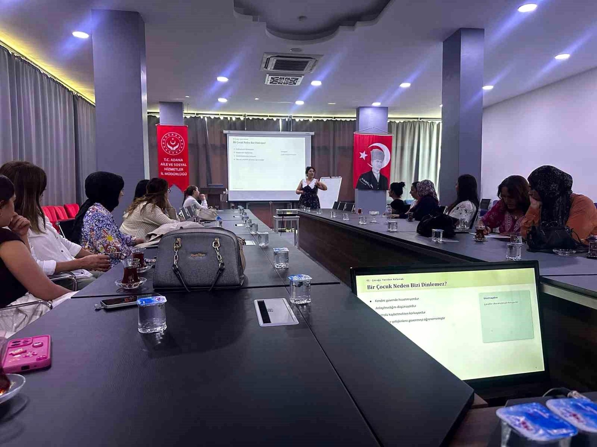 Adana\'da Çocuklarla İletişim Eğitimi