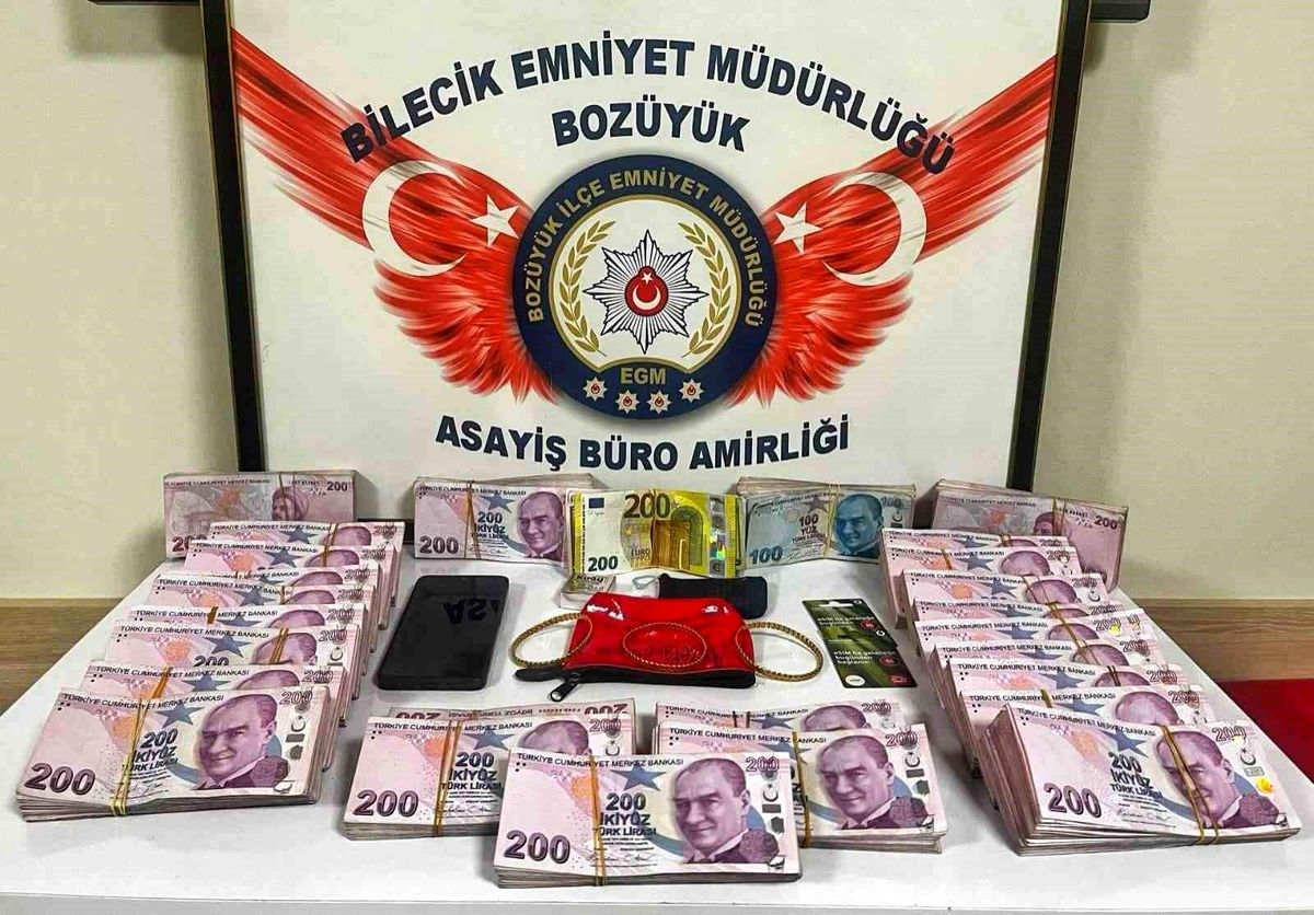 Dolandırıcı \'Binbaşıyım\' Dedi, Milyonluk Vurgun Yaptı