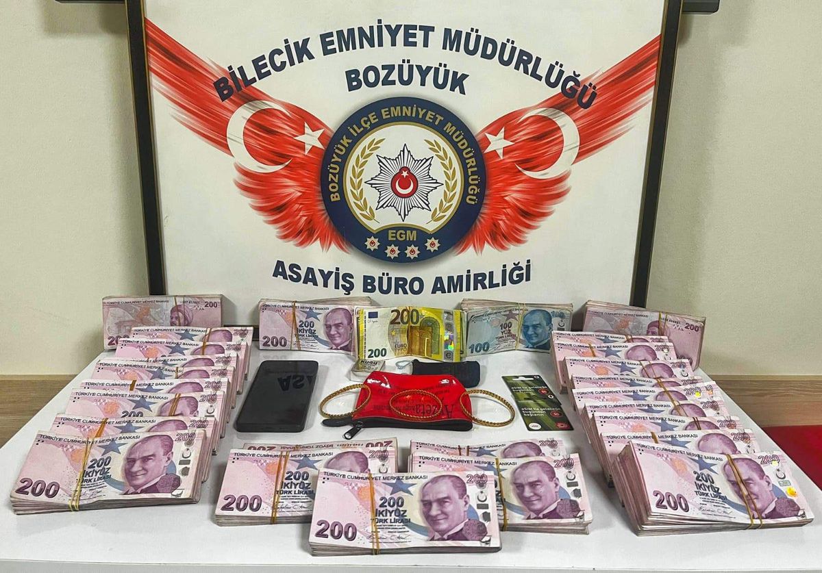 Dolandırıcı Binbaşı Kılığında Yakalandı