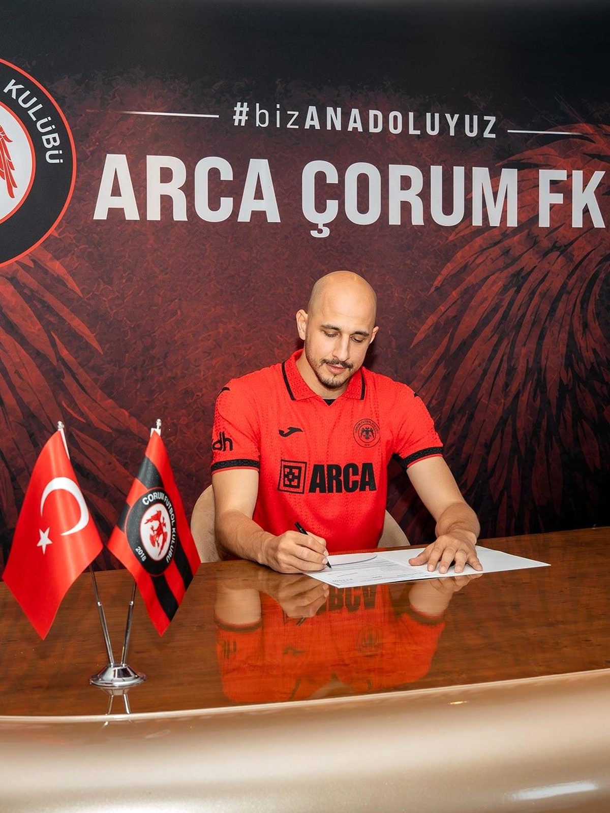 Çorum FK, Erhan Erentürk\'ü Transfer Etti