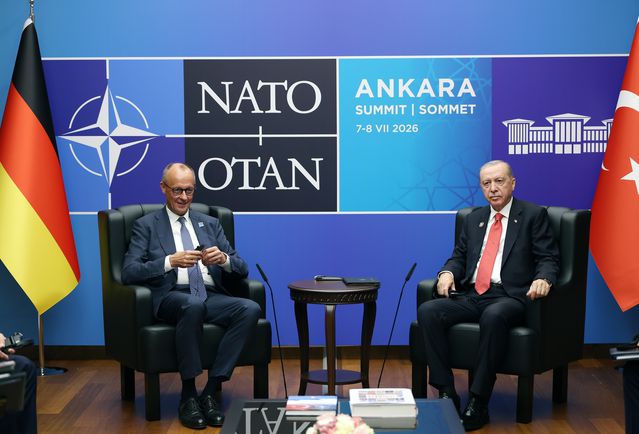 Erdoğan ve Merz NATO Zirvesi’nde Görüştü