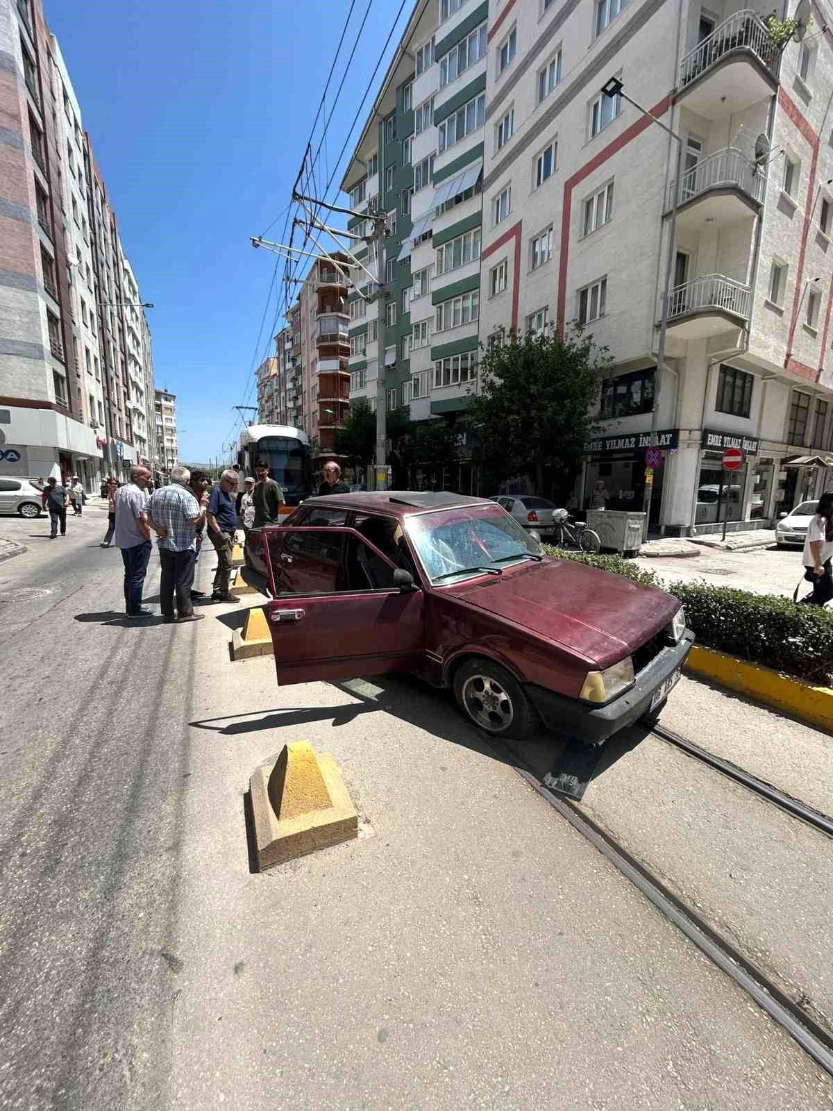 Eskişehir\'de Tramvay Kazası