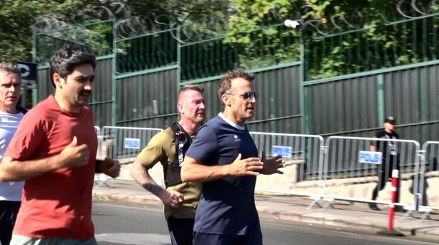 Macron, Ankara’da Sabah Koşusu Yaptı
