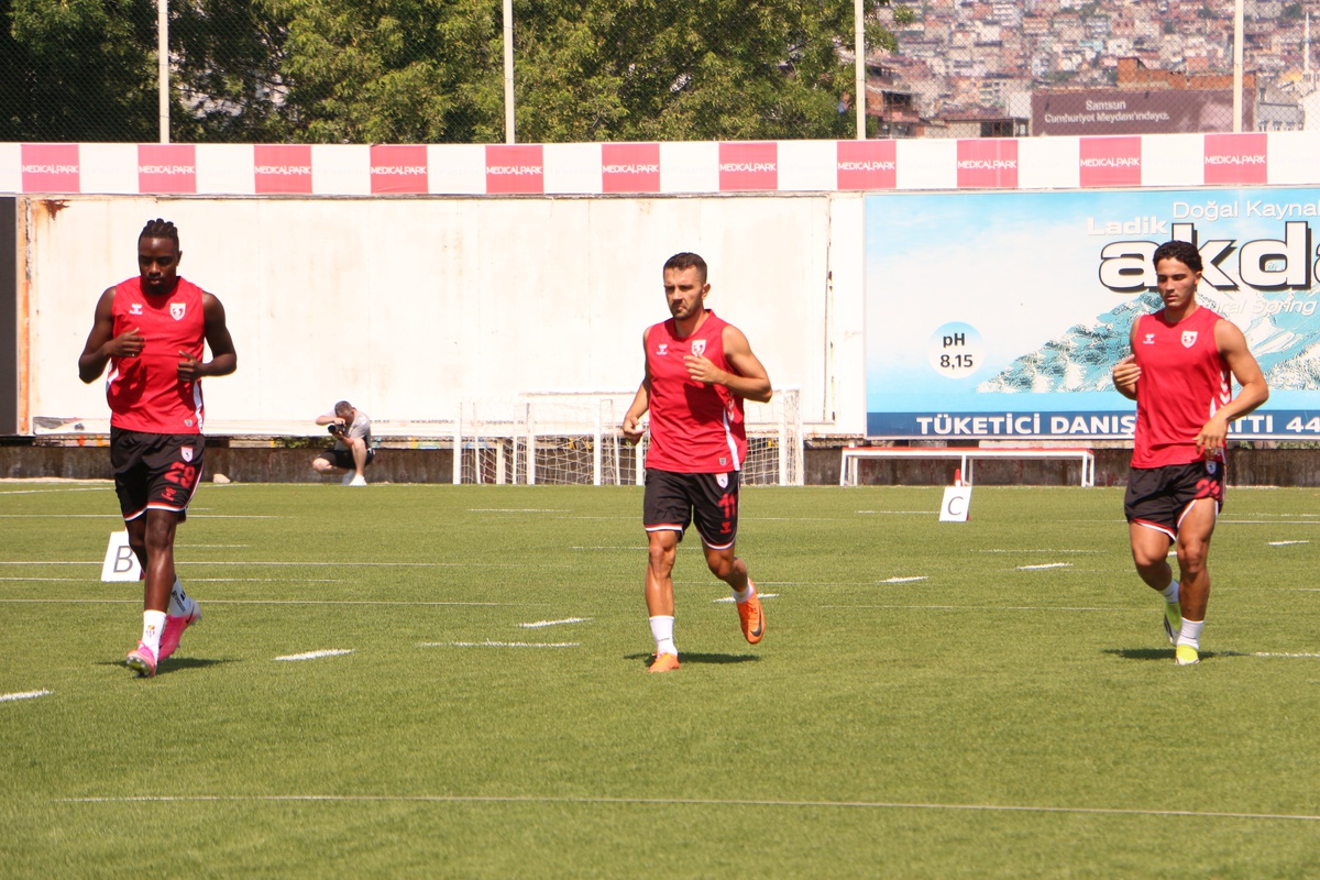Samsunspor\'dan Transfer Açıklamaları