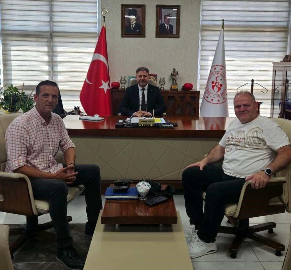 İHAKUT\'tan Van Ziyareti