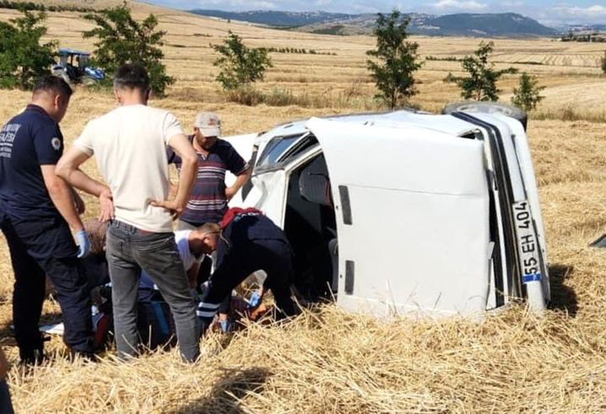Vezirköprü\'de Trafik Kazası: Yaşlı Adam Hayatını Kaybetti