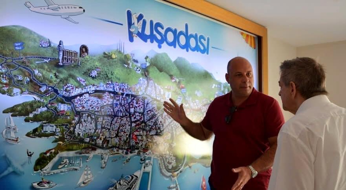 Kuşadası Ticaret Odası\'nda kardeş şehir buluşması